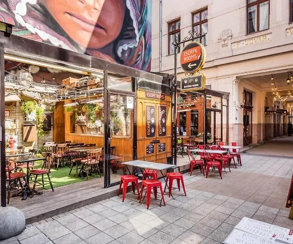 Apartment Ace Of Spades Gozsdu Budapest