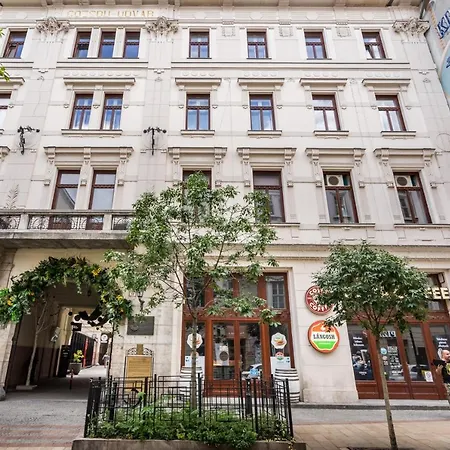 Ace Of Spades Gozsdu Apartman *