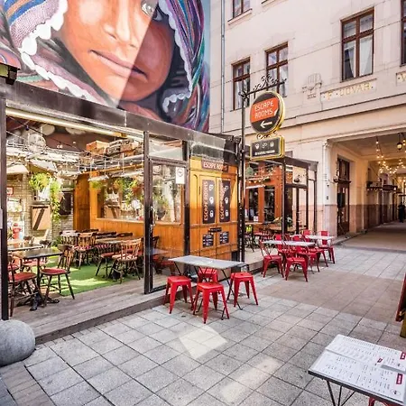 Apartman Ace Of Spades Gozsdu Budapest